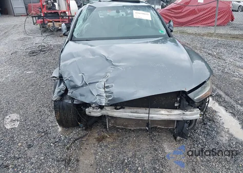 2013 Audi A4 2.0T Premium z USA, uszkodzony, nr VIN WAUBFAFL9DN009591